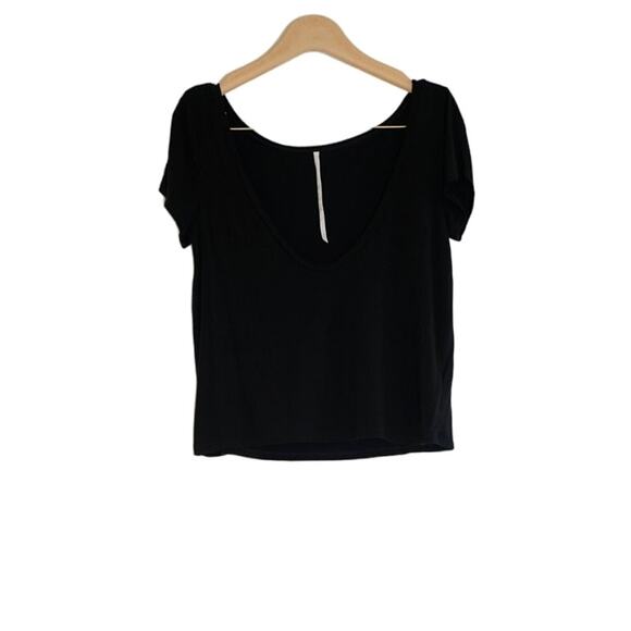 Are You Am I - Dia Deep Scoop Neck Tee in Black / Size S - Picture 1 of 5